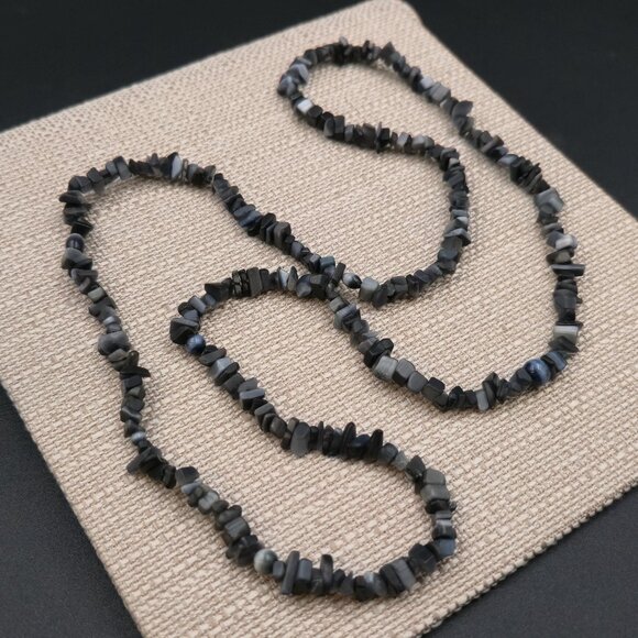 Slip On 17 Inch Dark Tones Shell And Cat's Eye Stones Necklace B992 - Picture 2 of 5